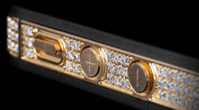 The million dollar iPhone is made of pure gold and studded with 100 carats of shiny diamonds