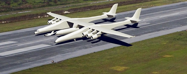Despega el avión más grande del mundo 21